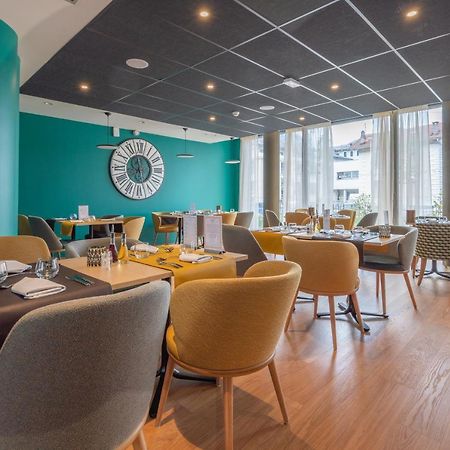Aparthotel Domitys L'Horologia Cluses Exterior foto